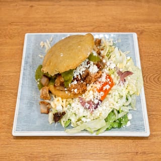 Chicharrón Arepa